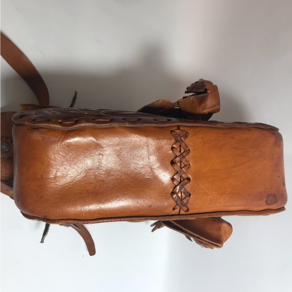 Vintage Rare Tan Stamped Hand Tooled Embossed Leather Saddle Top Shoulder Bag - Picture 14 of 16